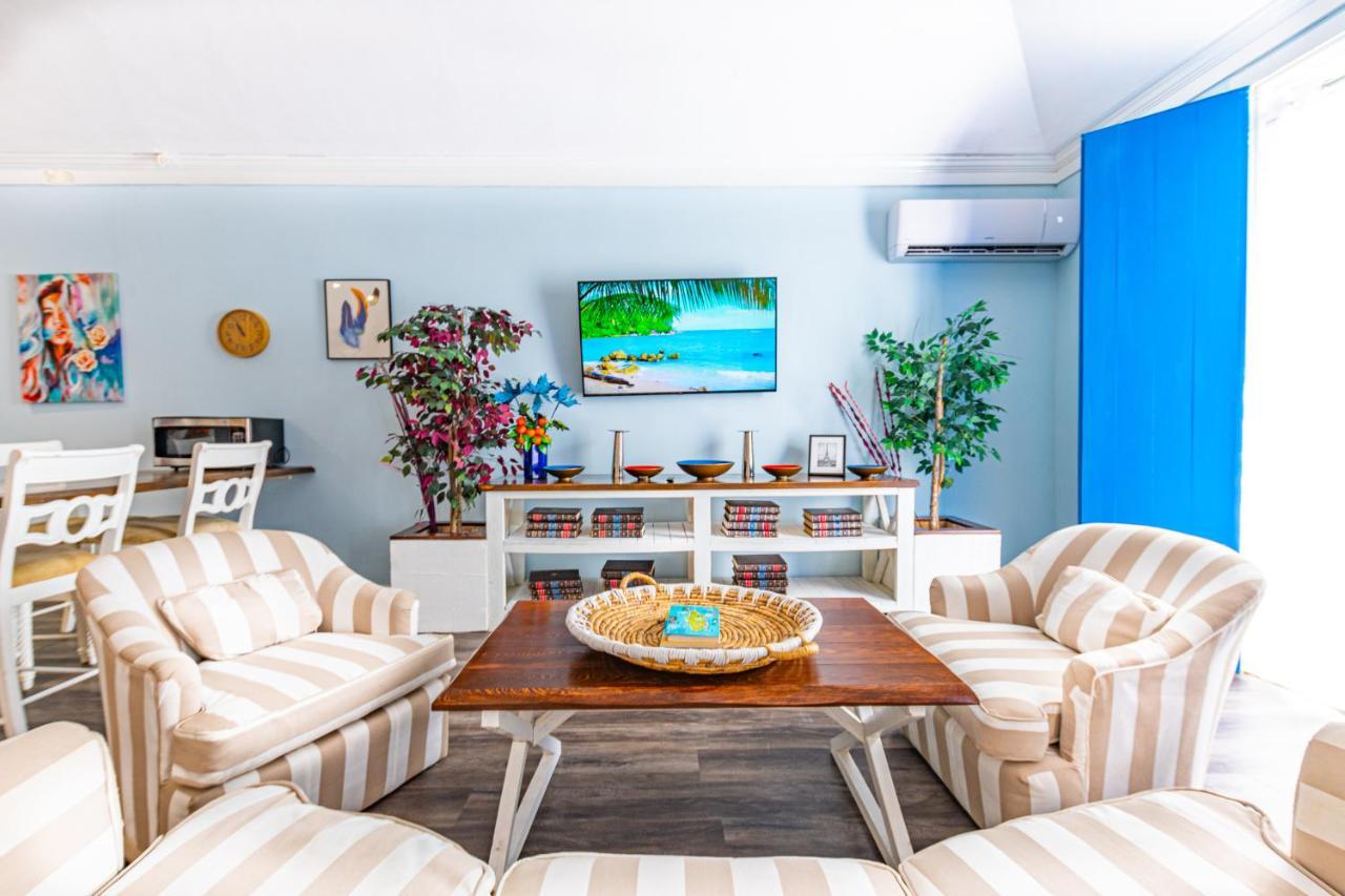 Apartment Palms At Viking Hill